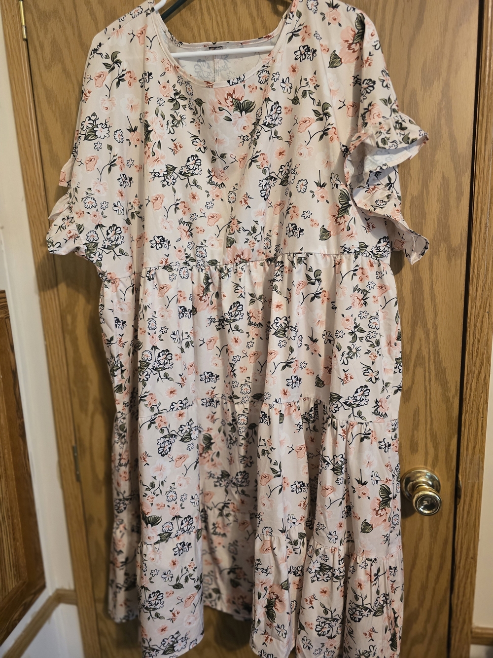 SHEIN Pink Floral Casual Ruffle Sleeve Dress